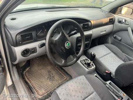 Škoda Octavia 2003