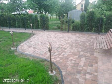 Układanie kostki brukowej,  ogrodzenia panelowe