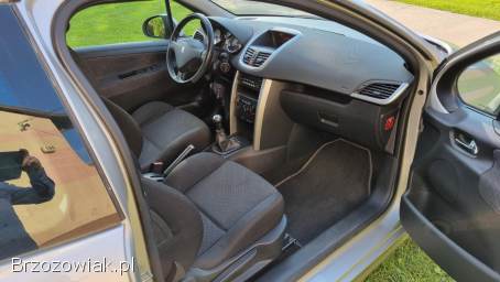 Peugeot 207 1.  6 HDI 2008