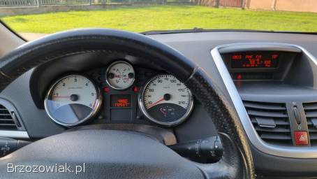 Peugeot 207 1.  6 HDI 2008