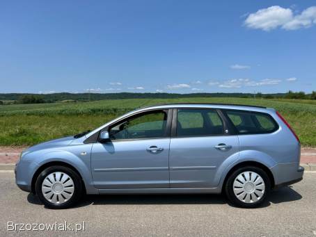 Ford Focus 2.  0B 145km Hak  2005