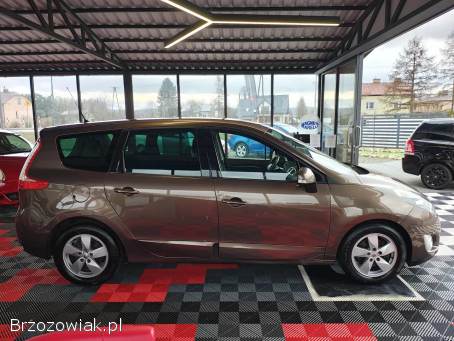 Renault Scenic 1.  5DCI 7-Osobowy 2010