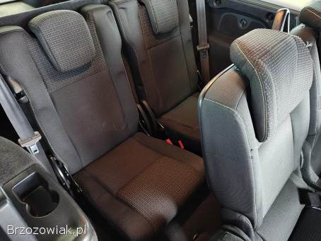 Renault Scenic 1.  5DCI 7-Osobowy 2010