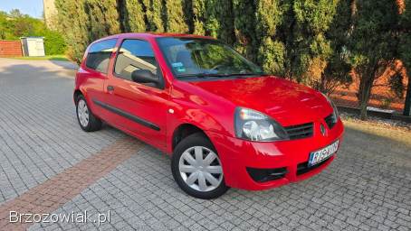 Renault Clio 1.  2 Benz 2009