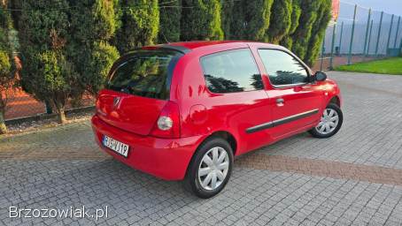 Renault Clio 1.  2 Benz 2009