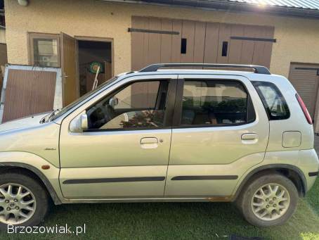 Suzuki Ignis 2002
