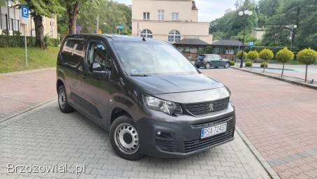Peugeot Partner 1.  5 BlueHDI 130KM 2023r F-VAT BOGATO WYPOSAŻONY