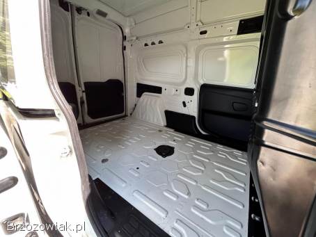 Fiat Doblo XLxKlimatyzacjxBluetoothxCzujniki ParkowaniaxNiski Przebieg