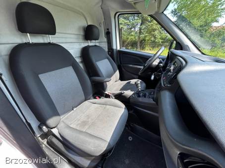 Fiat Doblo XLxKlimatyzacjxBluetoothxCzujniki ParkowaniaxNiski Przebieg