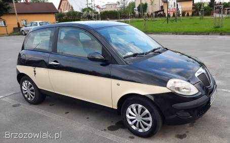 Lancia Ypsilon 2004