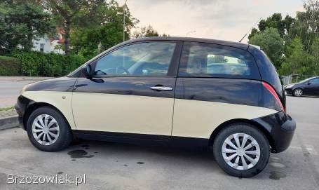 Lancia Ypsilon 2004