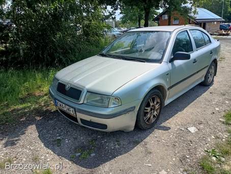 Škoda Octavia 1.  6B+G 02r 2002
