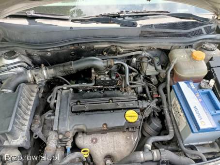 Opel Astra 1.  4 04r 2004