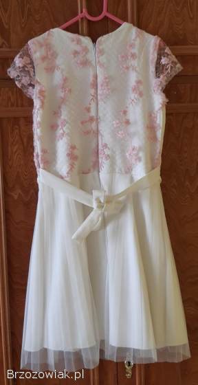 SUKIENKA rozmiar 158