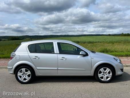 Opel Astra H 1.  3CDTi 90km 2008