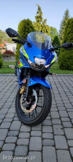 Suzuki GSR 2023