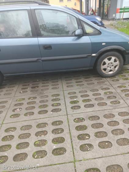 Opel Zafira Miniawa 2001
