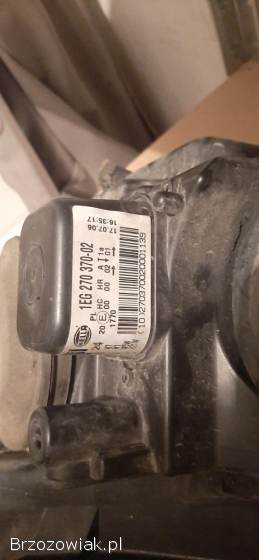 Lampa prawa przód Opel Astra H