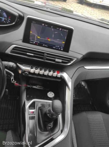 Peugeot 5008 II 2017