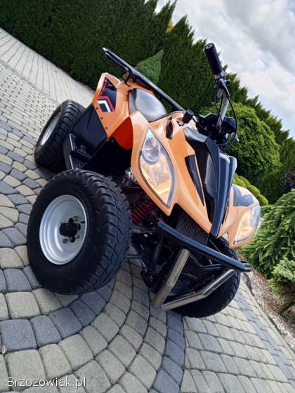 Daelim et 300 (sym,  Kymco)