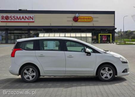 Peugeot 5008 2012