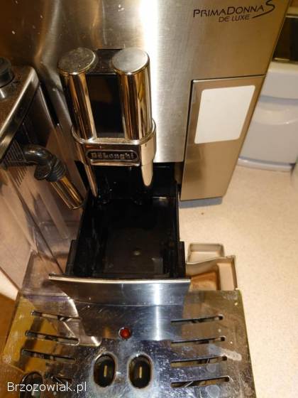 Ekspres do kawy DeLonghi