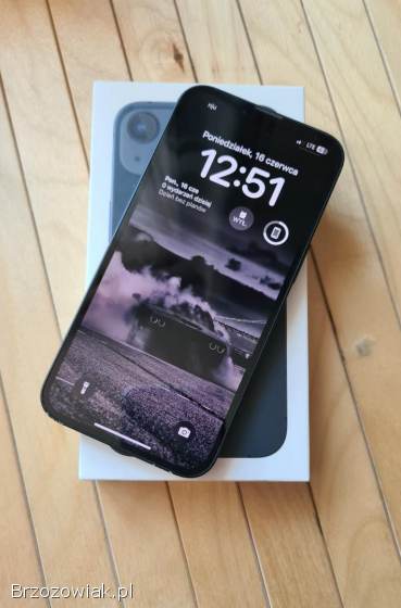 Iphone 13 Midnight Stan bardzo dobry bateria 84