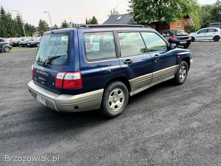 Subaru Forester 2.  0 B+G 00r 4x4 2000