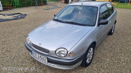Toyota Corolla E11 2000