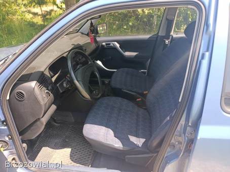 Volkswagen Golf 1.  4 B+G 92r 1992