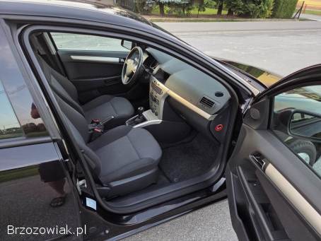 Opel Astra H LIFT 2008