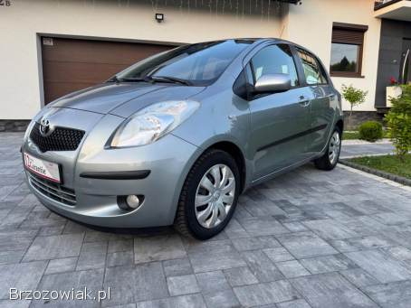 Toyota Yaris 1.  3 Automat 2007