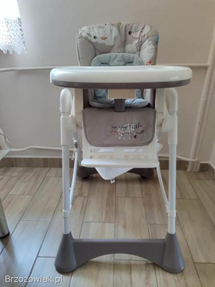 Krzesełko do karmienia dzieci.