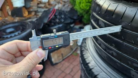 4 Opony letnie Dębica Presto UHP2 5,  5mm