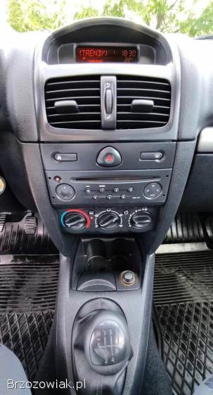 Renault Clio 1.  2 Klimatyzacja 2002