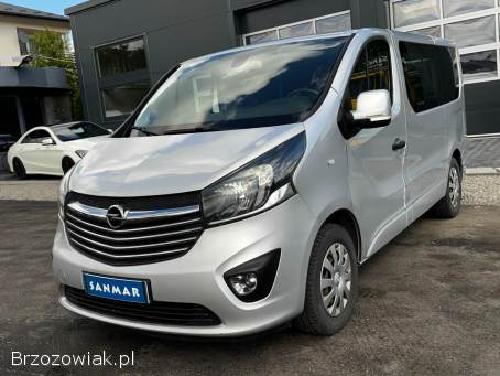 Opel Vivaro 1.  6CDTi 8-osób 2016