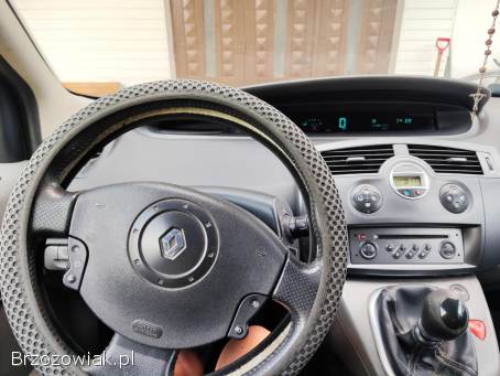 Renault Grand Scenic Minivan  2004