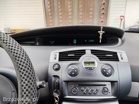 Renault Grand Scenic Minivan  2004