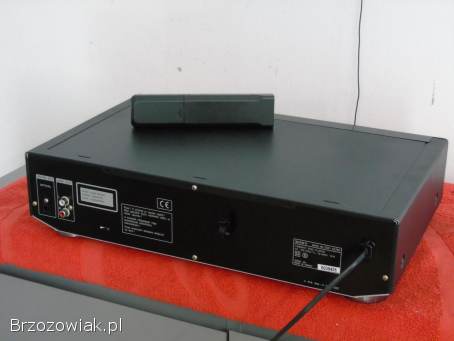CD Sony CDP-XE700 QS pilot ładny i sprawny.  WYSYŁKA.