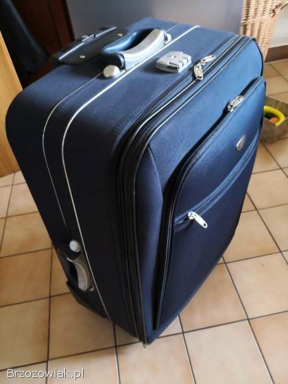 Sprzedam dużą walizkę turystyczną