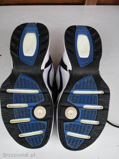 Sprzedam sportowe buty firmy Nike