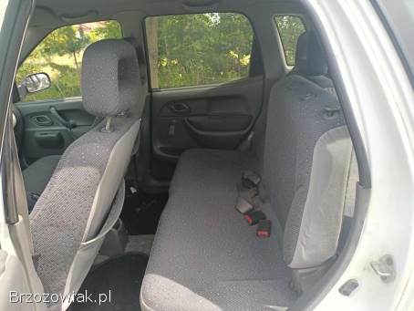 Suzuki Ignis 1.  3 01r 4x4 2001