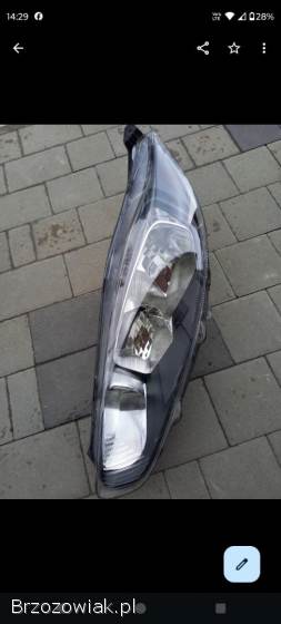 Lampa lewa ford fiesta 2013