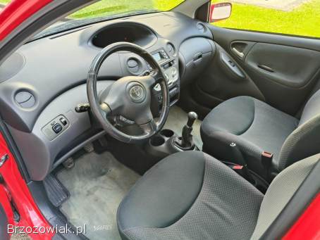 Toyota Yaris Klima 1.  3 Benz 2005