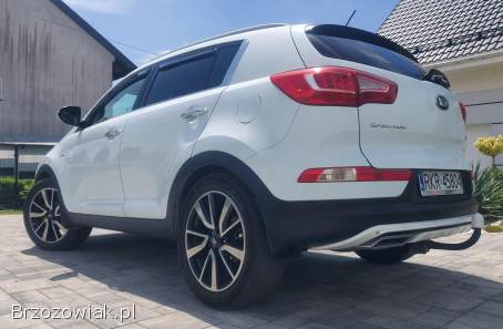 Kia Sportage 1.  7 Limited Edit 2013