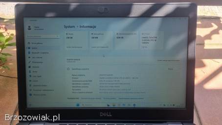 Dell latitude 5290 12,  5 HD i5-8250U 8GB Ram 256GB SSD Win11