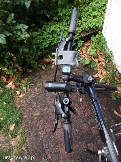 Ladny rower TREK 7200 FX