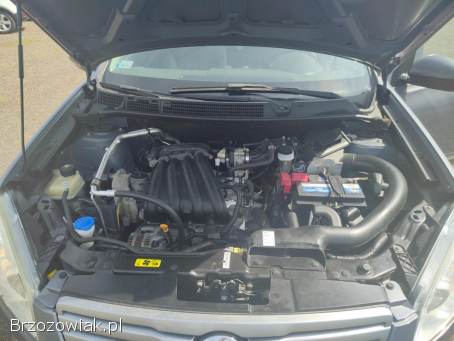 Nissan Qashqai+2 2010