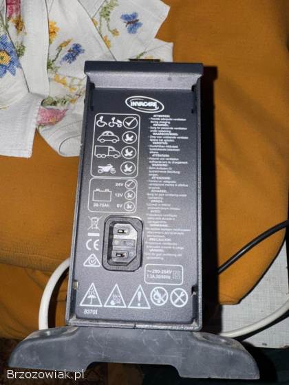 Inwalidzki skuter elektryczny czterokołowy