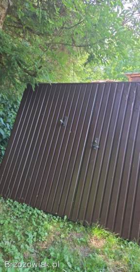 Sprzedam drzwi garażowe